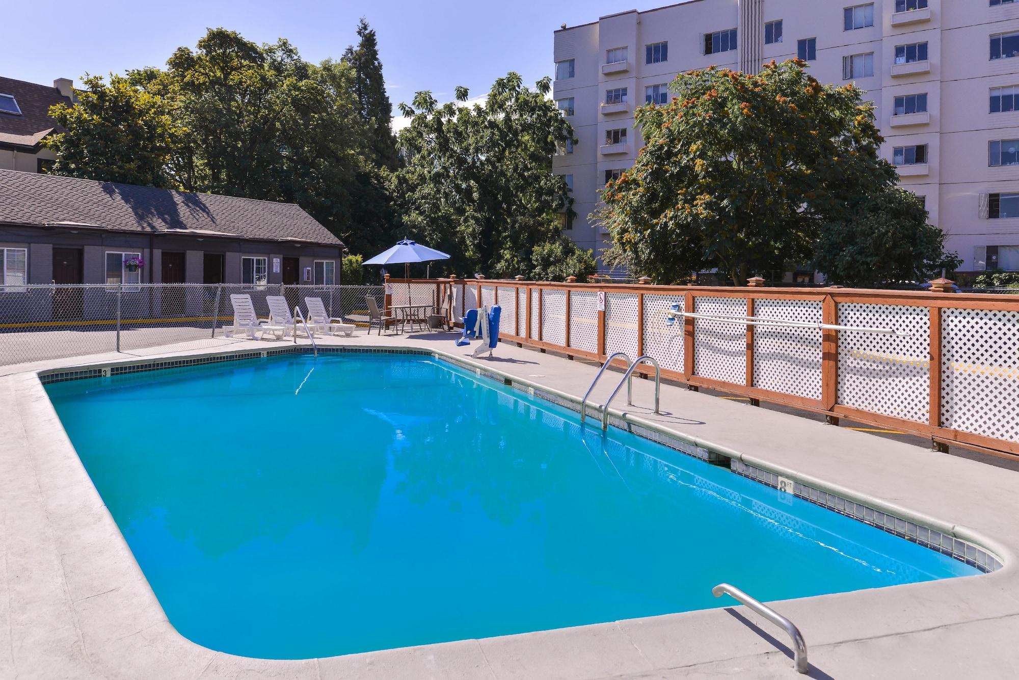 Travelodge By Wyndham Eugene Downtown/University Of Oregon ภายนอก รูปภาพ