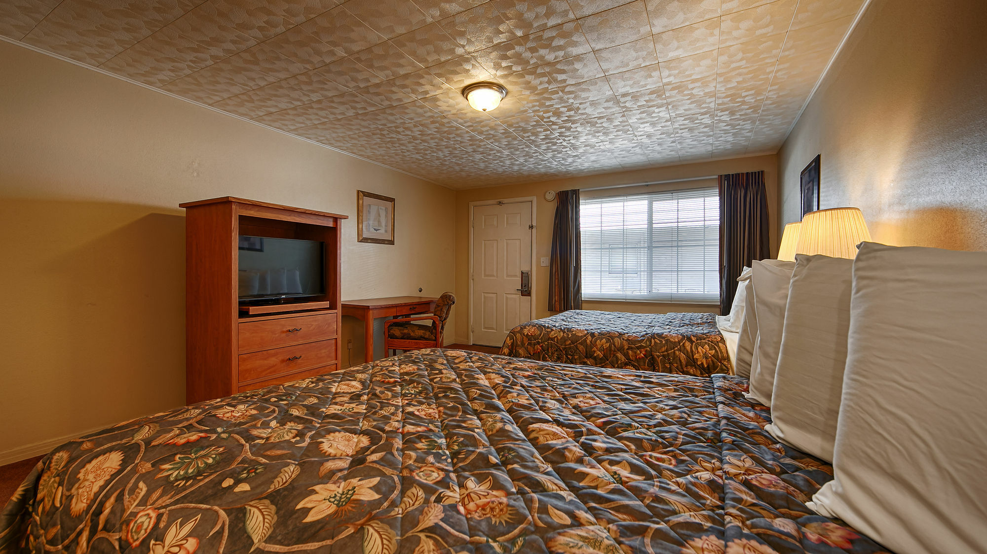 Travelodge By Wyndham Eugene Downtown/University Of Oregon ภายนอก รูปภาพ